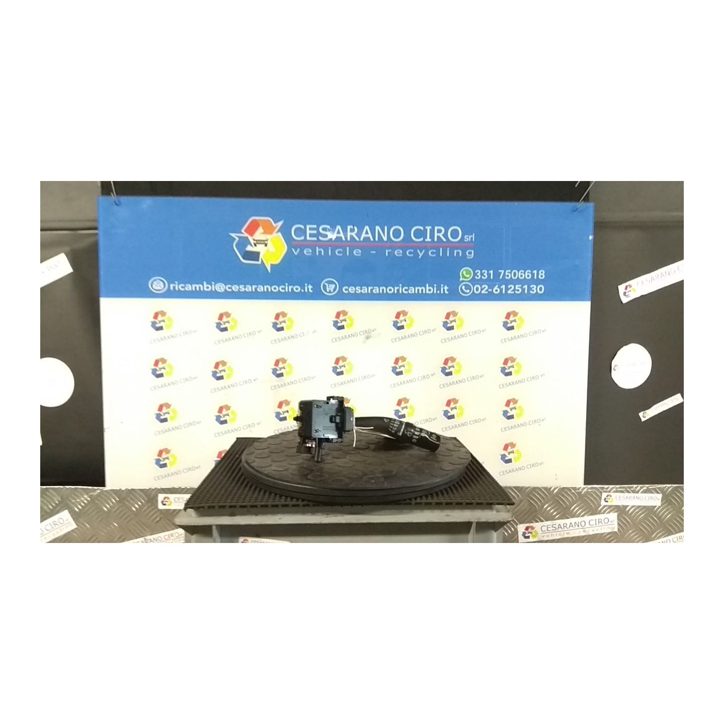 BLOCCO COMANDI TERGICRISTALLI 027 KIA CARENS 2A SERIE (11/06-05/10) D4EA 934201D000
