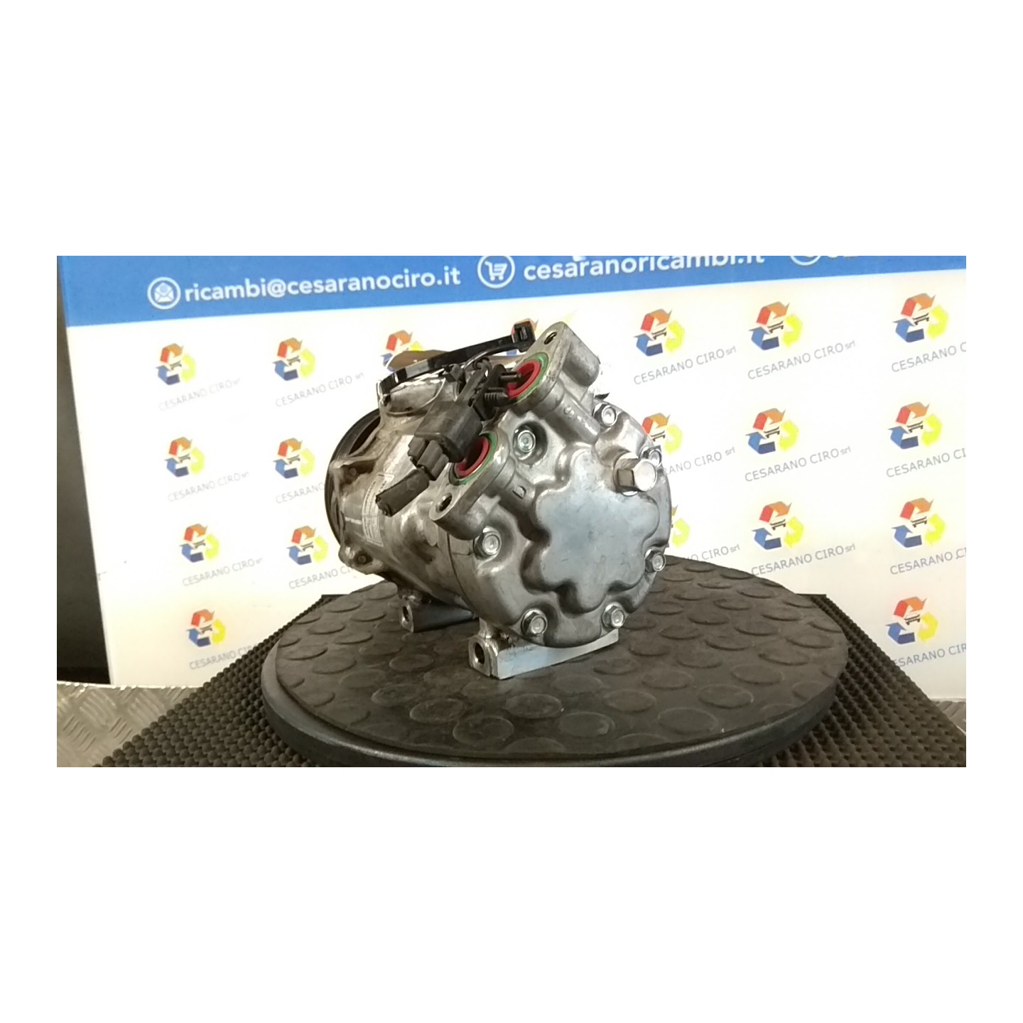 COMPRESSORE A/C 030 VOLVO V50 (02/04-12/12) D4164T 36000990