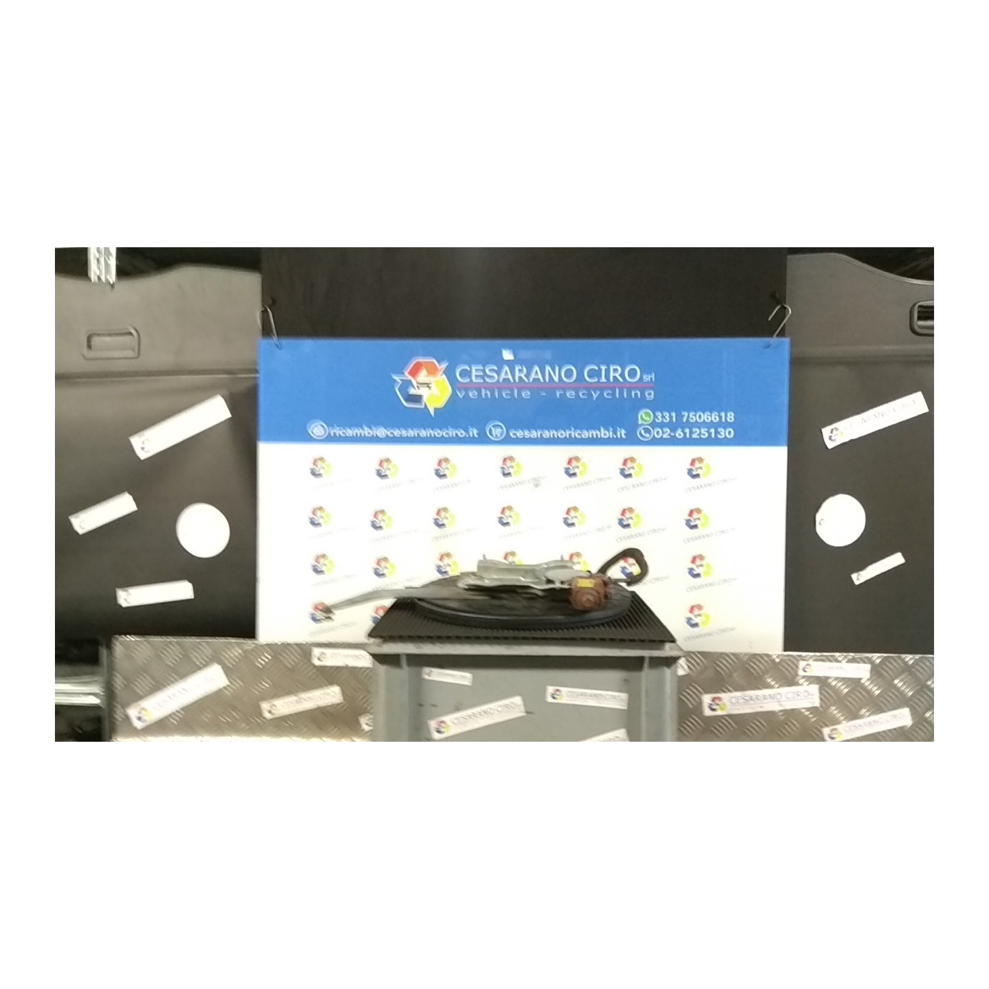 ALZACRISTALLO ELETTR. PORTA POST. DX. 060 KIA RIO 1A SERIE (11/00-12/05) A5D 0K30C7256X