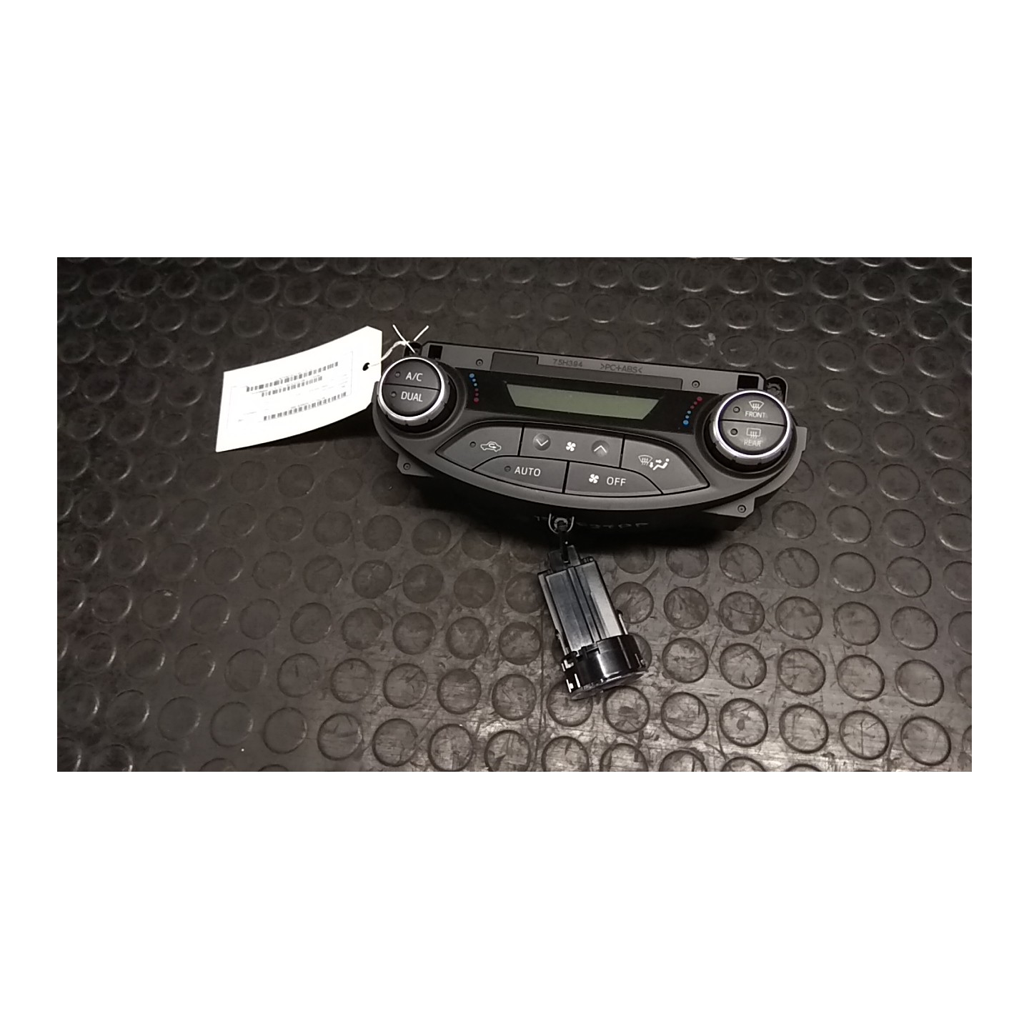 BLOCCO COMANDO CLIMATIZZAZIONE C/A/C AUTO 013 TOYOTA YARIS (03/17-) 1NZ 559000D810C3
