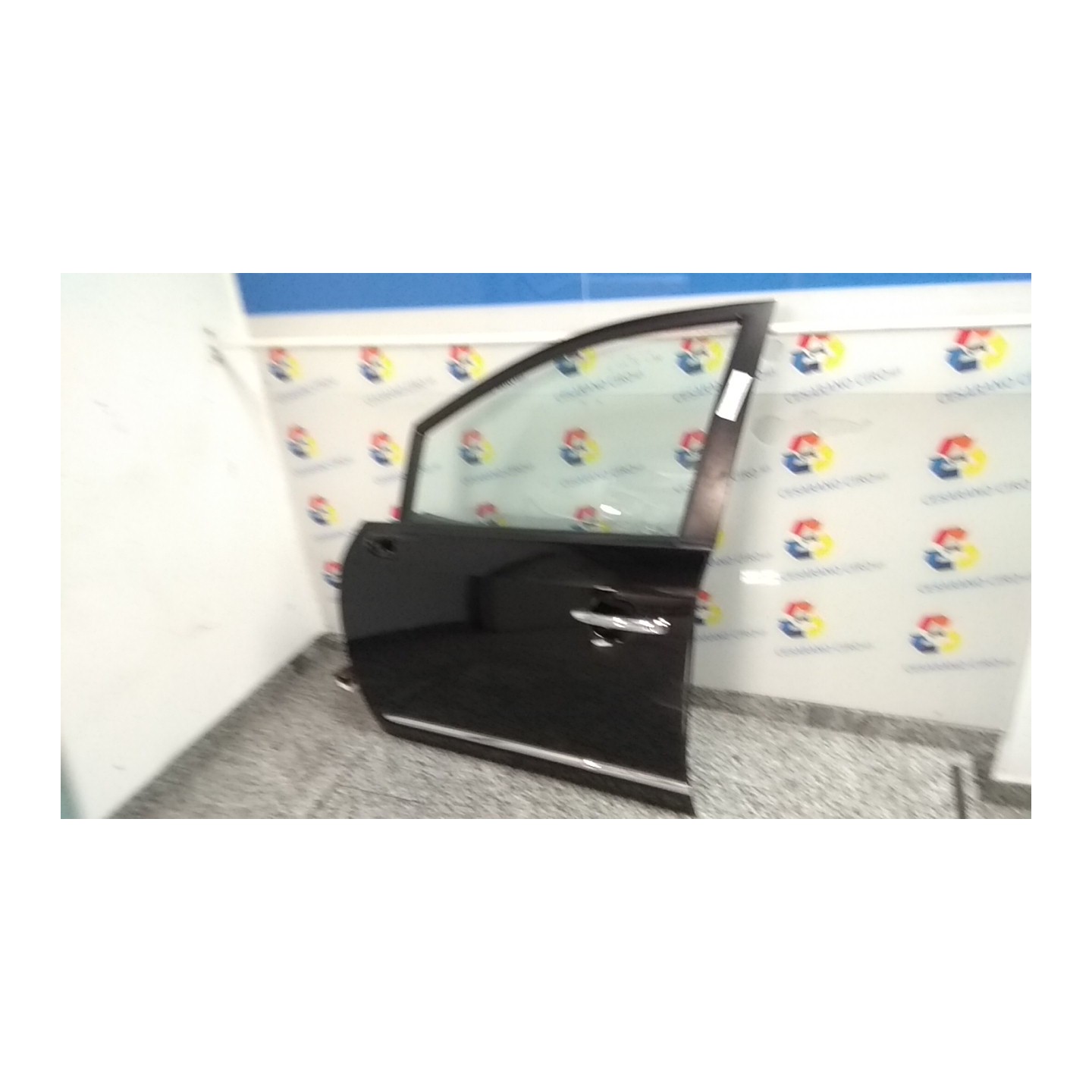 PORTA ANT. SX. 079 KIA CARENS 2A SERIE (11/06-05/10) D4EA 760031D010