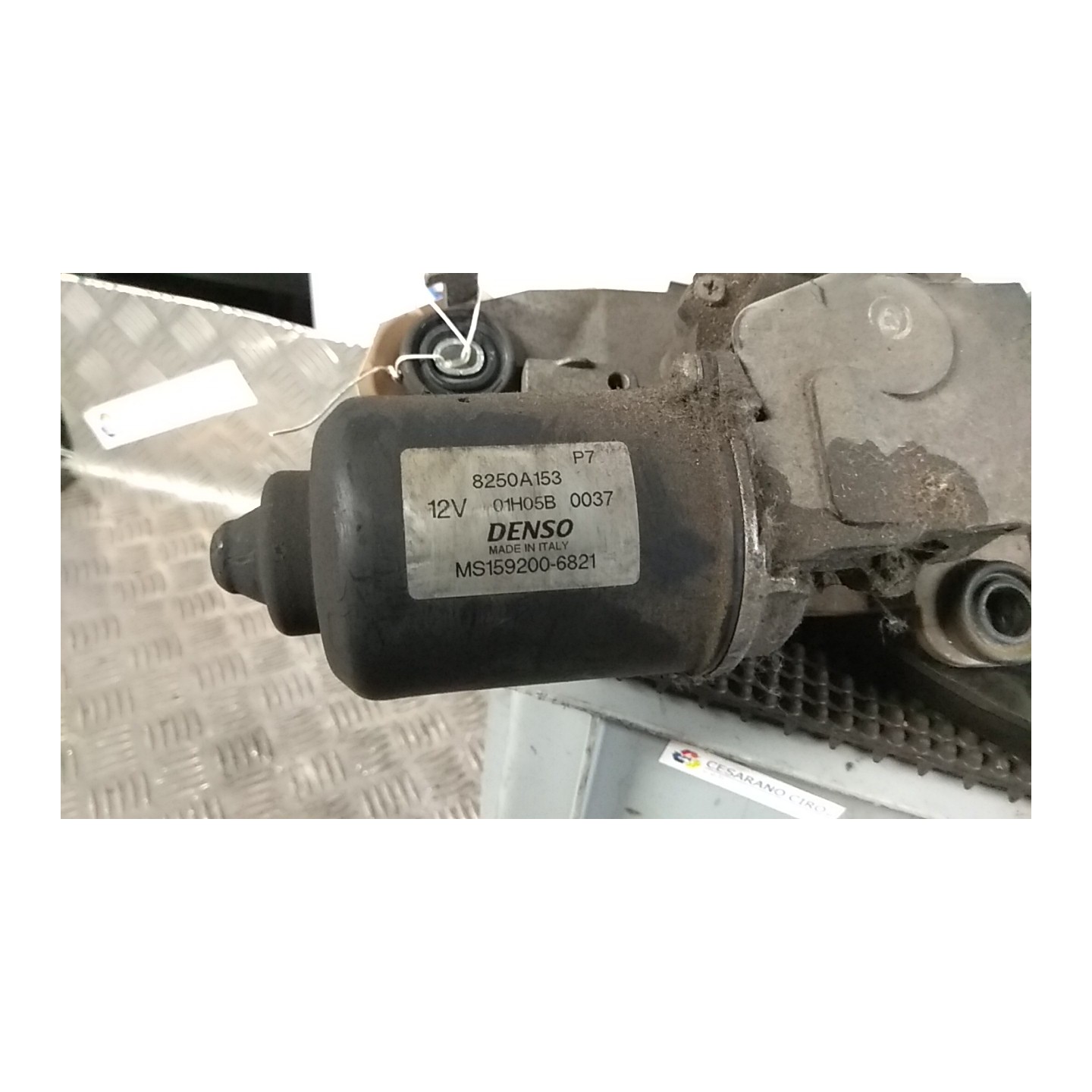 MECCANISMO TERGIPARABREZZA CON MOTORINO 005 MITSUBISHI COLT 7A SERIE (06/04-12/09) 134910 8250A407