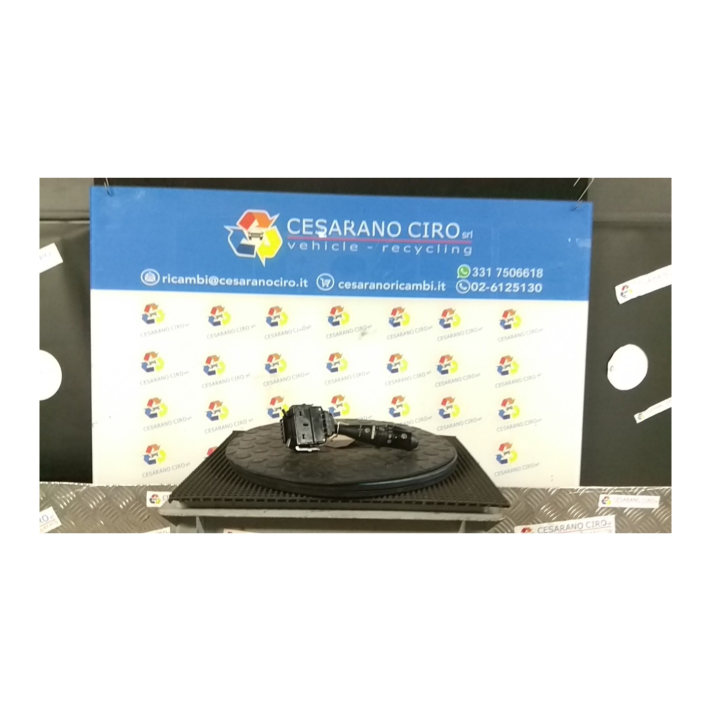 BLOCCO COMANDI TERGICRISTALLI NERO 008 MITSUBISHI COLT 7A SERIE (06/04-12/09) 134910 MN164702XA