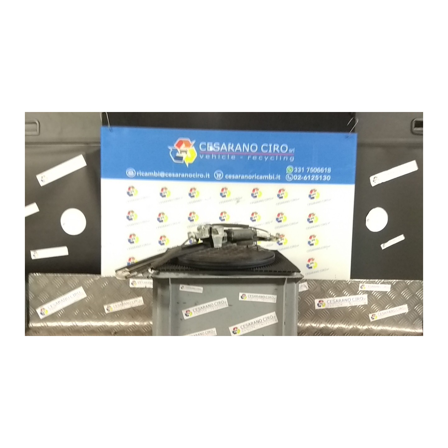 ALZACRISTALLO ELETTR. PORTA ANT. DX. 041 CHEVROLET (DAEWOO) NUBIRA (J200) (01/05-12/10) F16D3 96548081