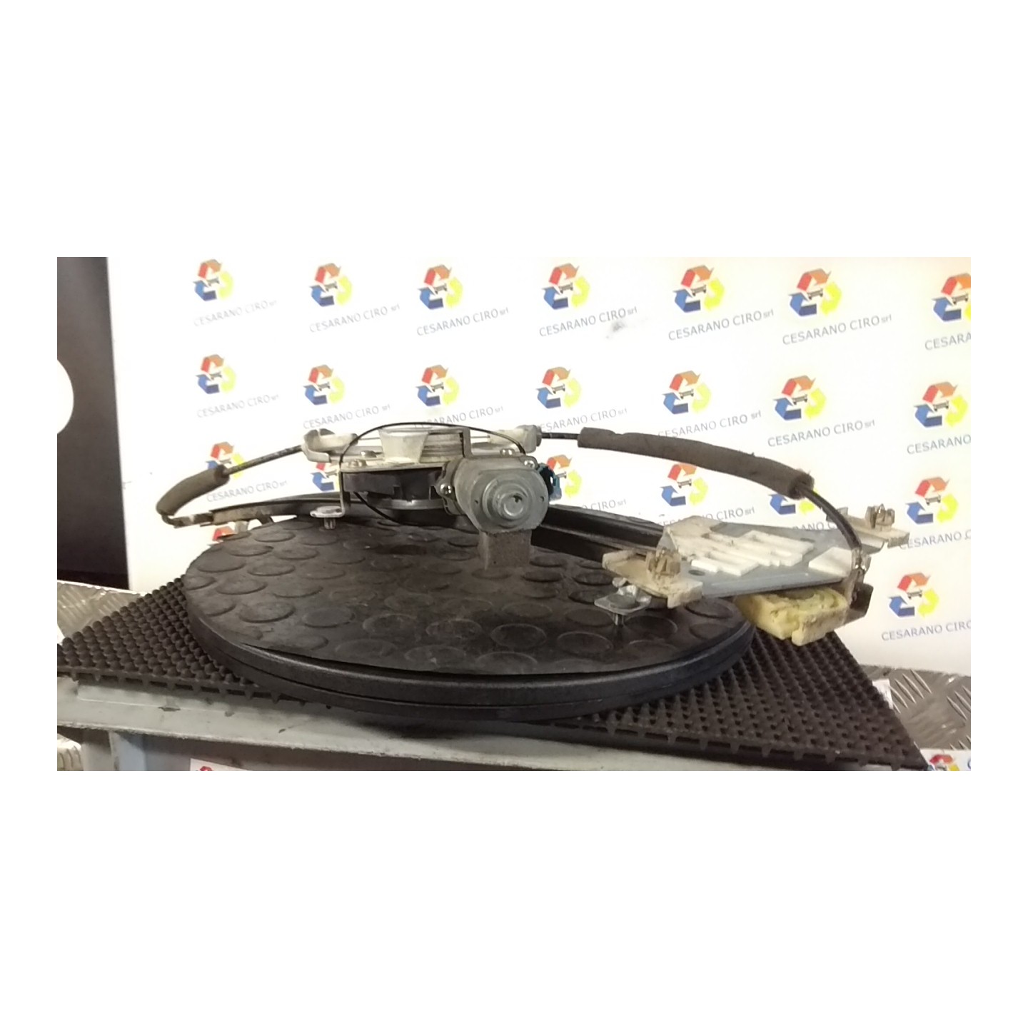 ALZACRISTALLO ELETTR. PORTA ANT. DX. 041 CHEVROLET (DAEWOO) NUBIRA (J200) (01/05-12/10) F16D3 96548081