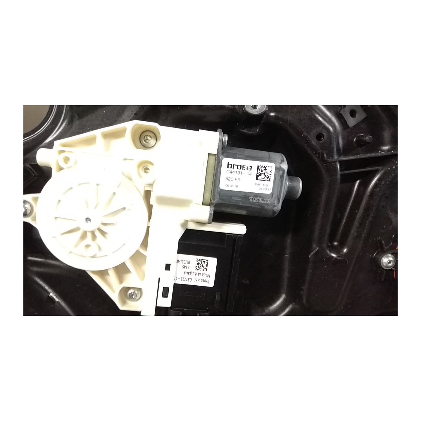 ALZACRISTALLO ELETTR. PORTA ANT. DX. 051 JEEP RENEGADE (RE) (07/18-) 55282151 52137385