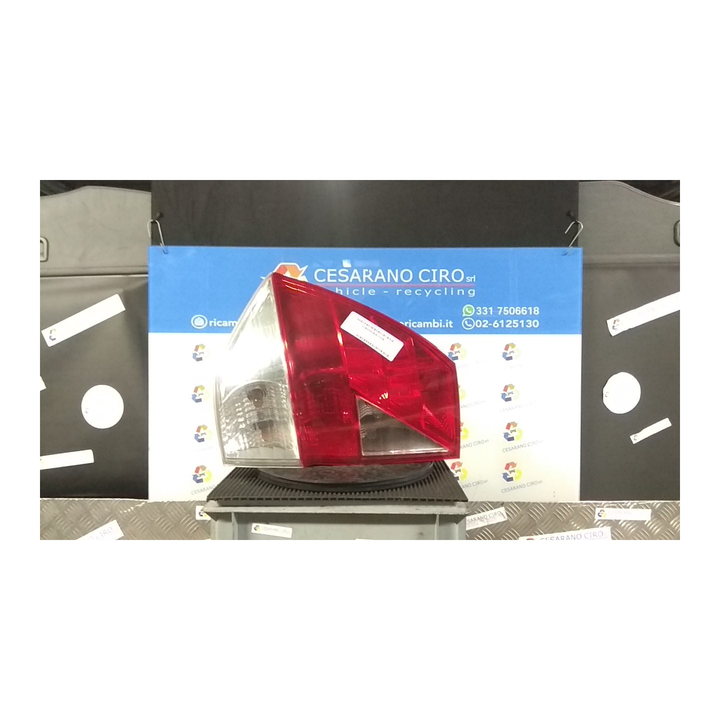 FANALE POST. DX. 101 HONDA FR-V (10/04-04/07) D17A2 33501SJDG01