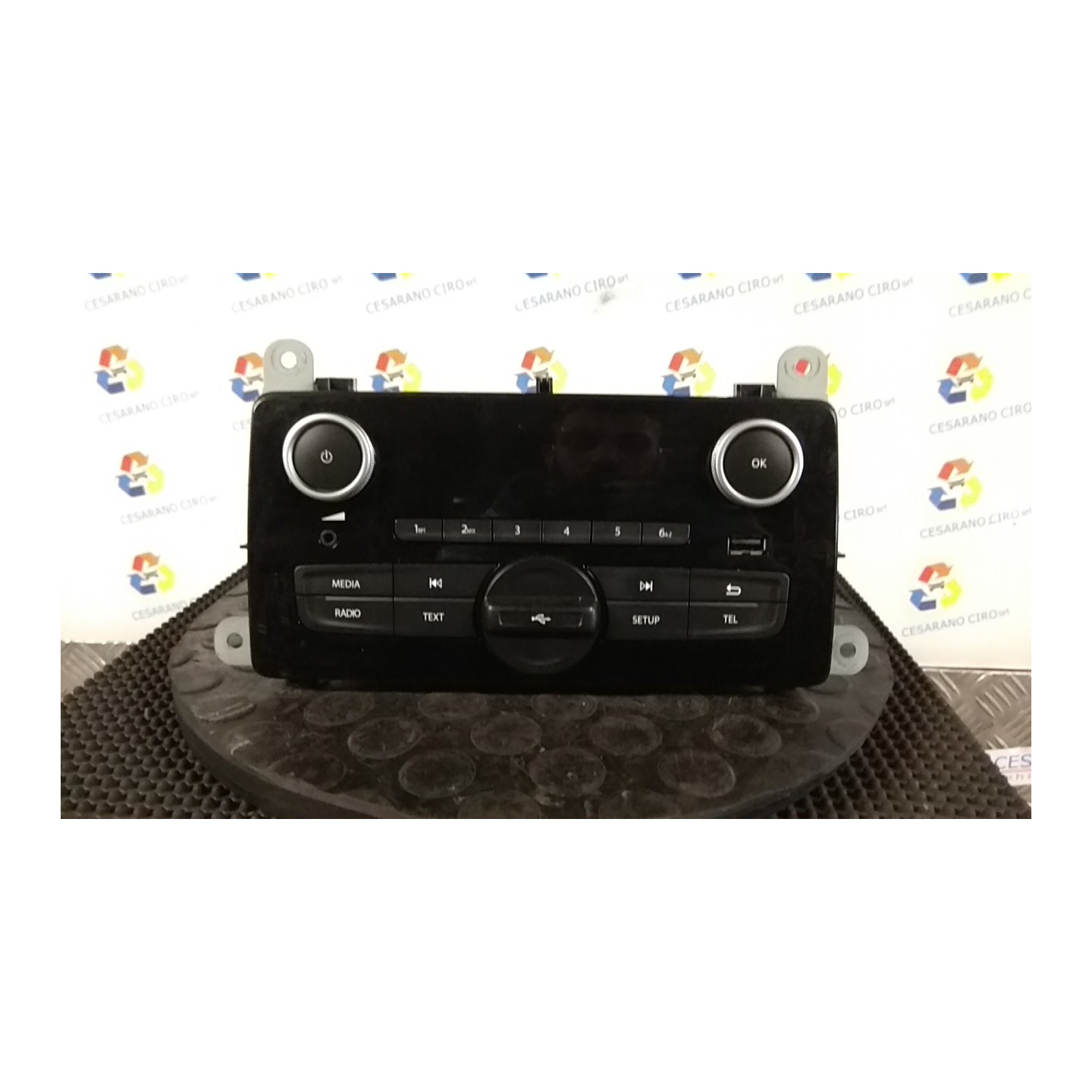 AUTORADIO 111 RENAULT CLIO 4A SERIE (06/16-12/2019) D4FD7 281151559R