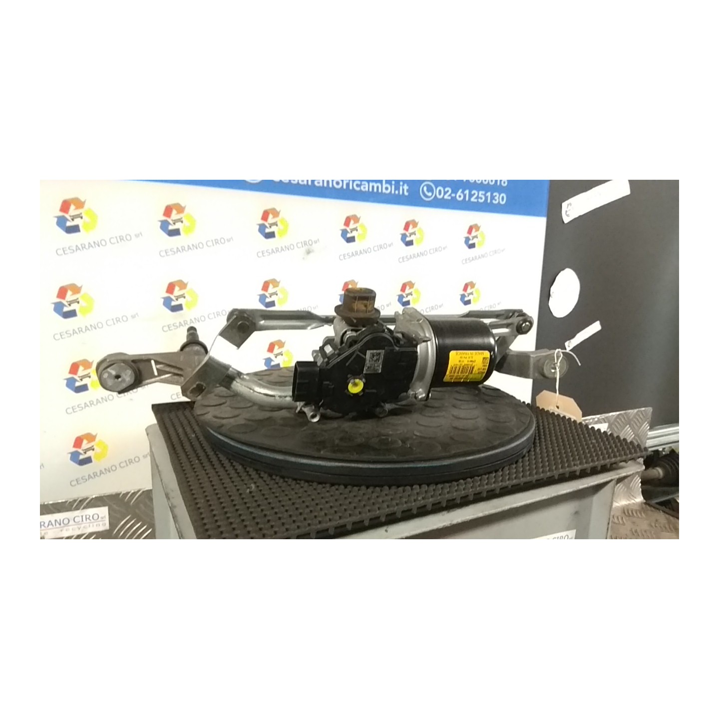 MECCANISMO TERGIPARABREZZA CON MOTORINO 174 RENAULT CLIO 4A SERIE (07/12-12/16) D4FD7 288008961R