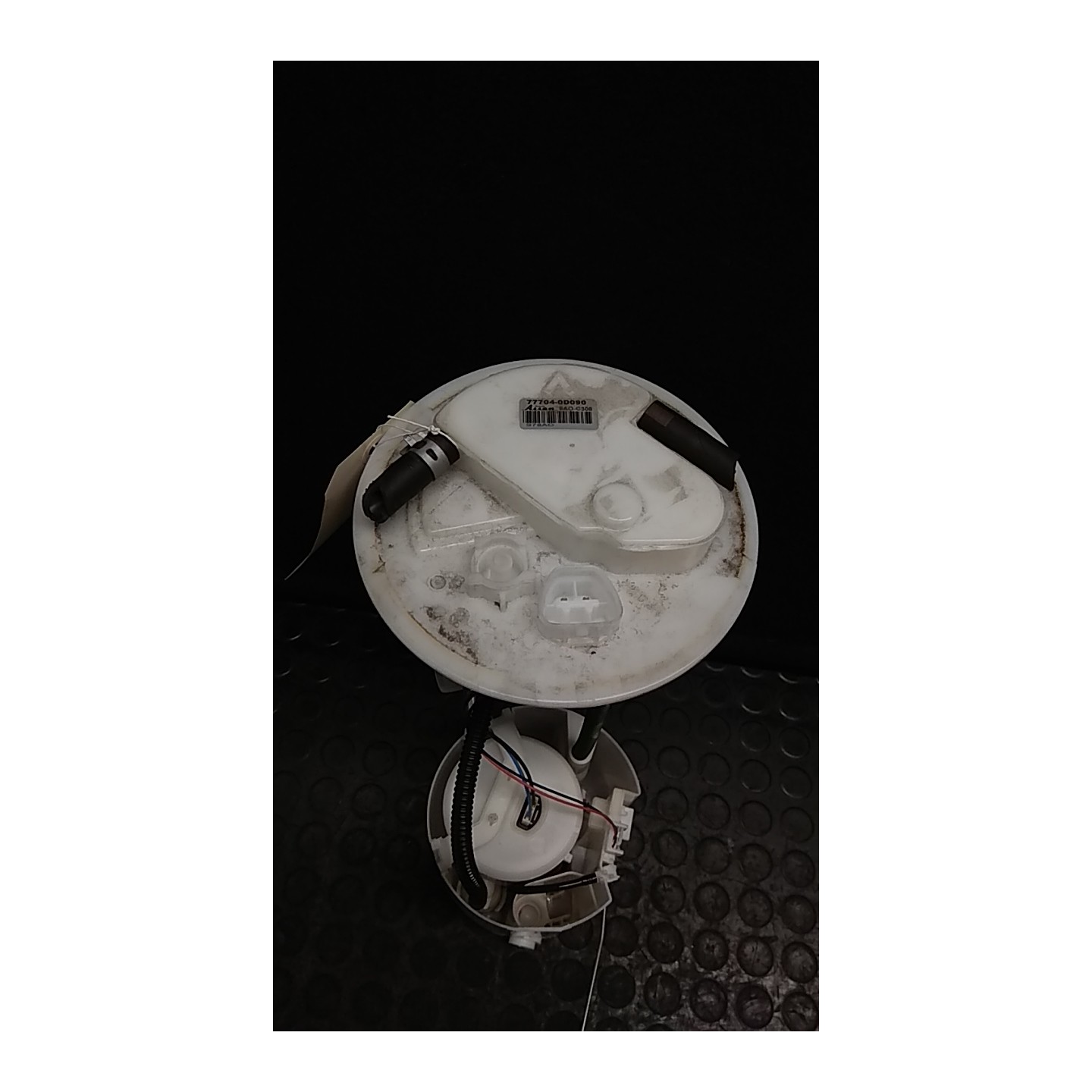 POMPA CARBURANTE C/TRASDUTTORE (GALLEGGIANTE) 002 TOYOTA YARIS (03/17-) 1NZ 770240D120