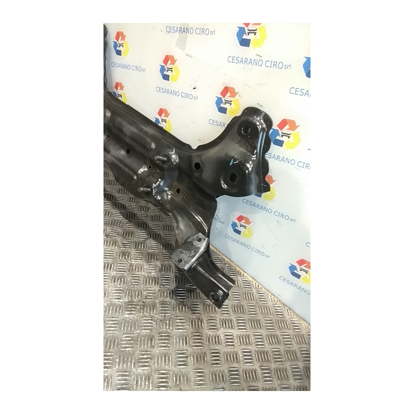 TELAIO AUSILIARIO ANT. 071 HYUNDAI I20 (05/12-) G4LA 624001J550