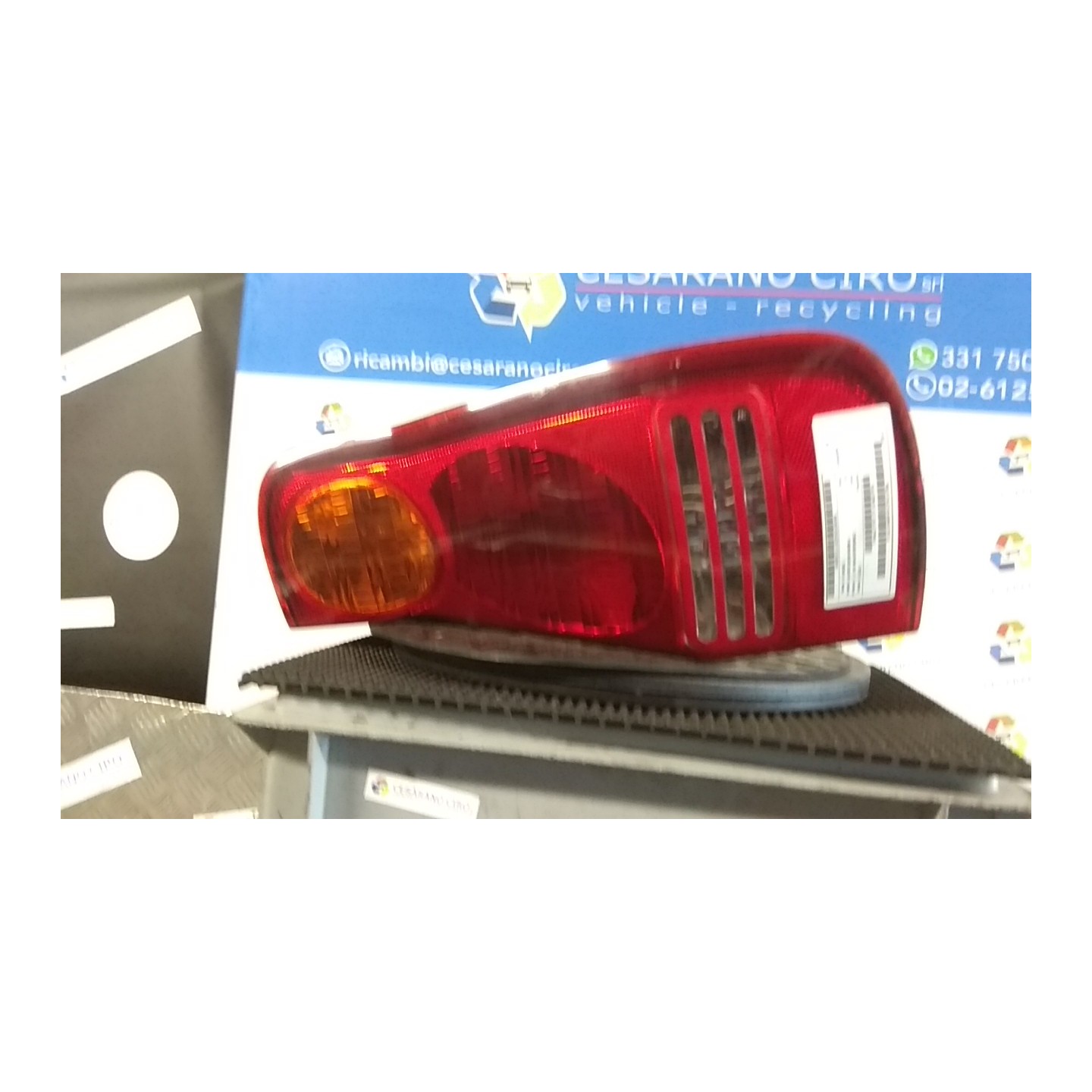 FANALE POST. DX. 105 HYUNDAI MATRIX (09/01-05/06) G4ED 9240217010