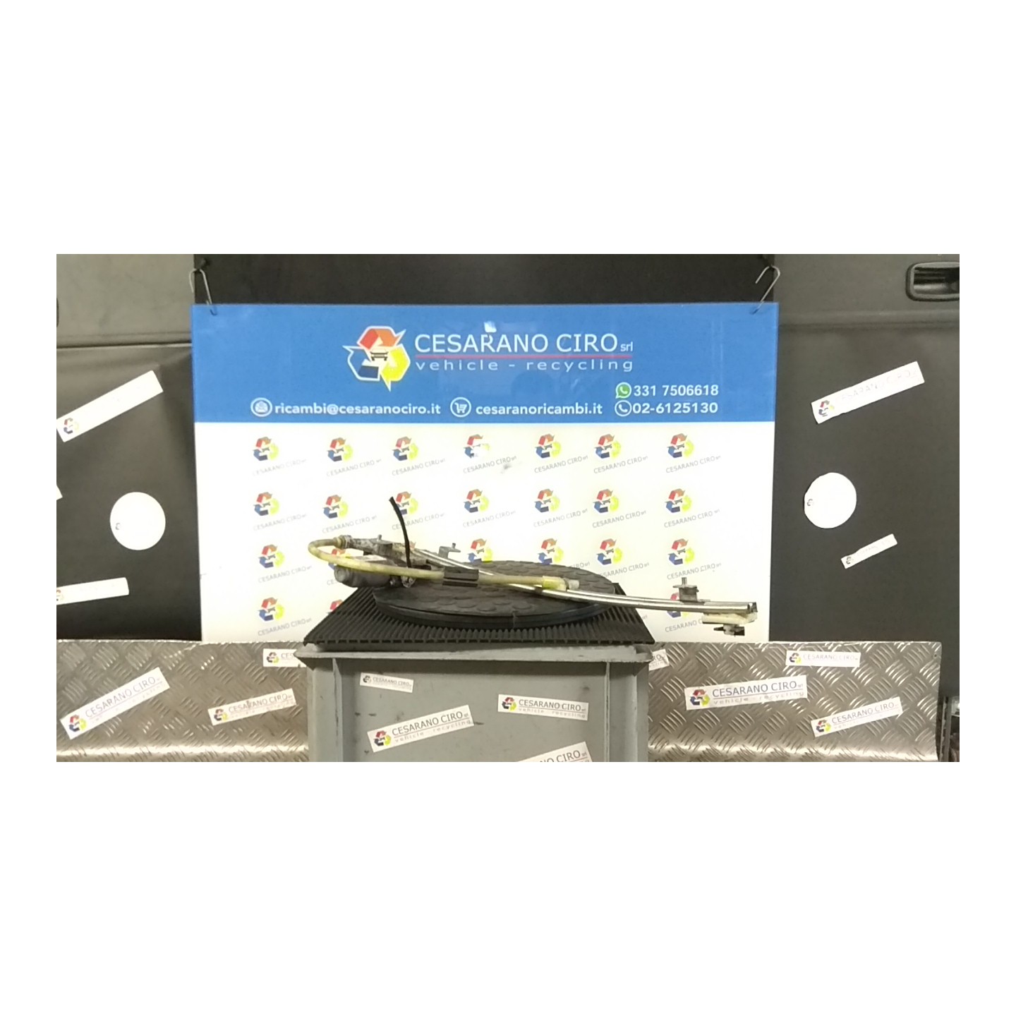ALZACRISTALLO ELETTR. PORTA POST. CON MOTORINO DX 109 RENAULT LAGUNA 2A SERIE (03/05-09/07) F9QD6 NB0076019059002DX