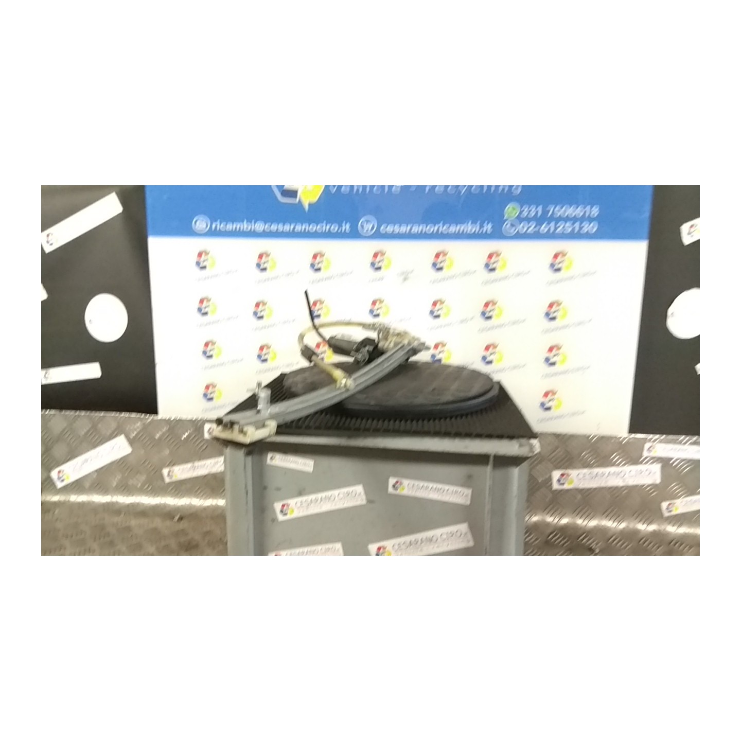 ALZACRISTALLO ELETTR. PORTA POST. CON MOTORINO DX 109 RENAULT LAGUNA 2A SERIE (03/05-09/07) F9QD6 NB0076019059002DX