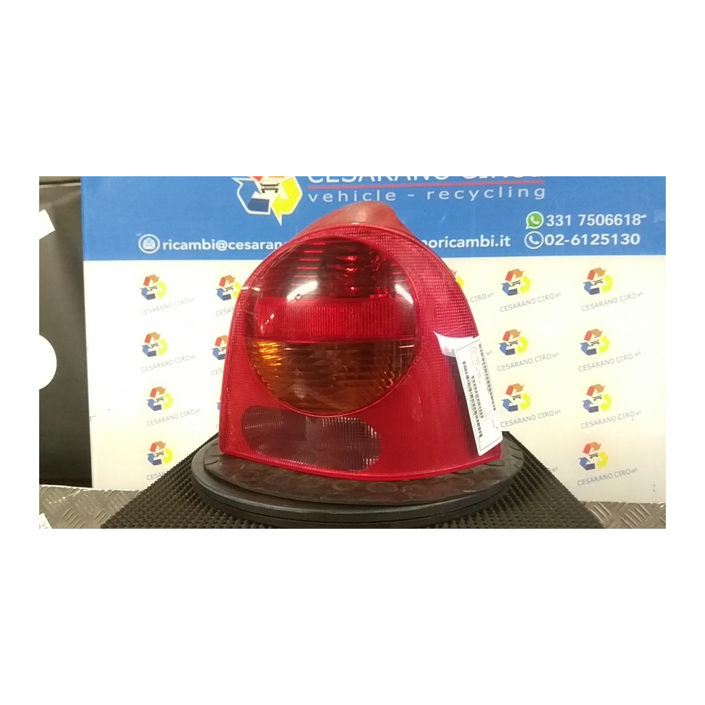 FANALE POST. 09/04 DX. 092 RENAULT TWINGO 1A SERIE (08/98-09/07) D4FA7 7700426320