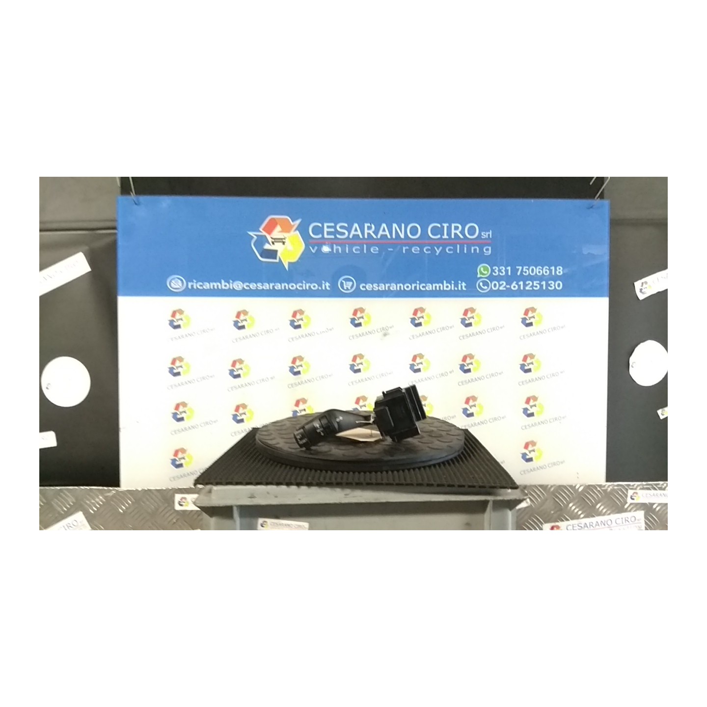 BLOCCO COMANDO VOLANTE LUCI 051 FORD KUGA (CBV) (04/08-09/13) G6DG 1362587