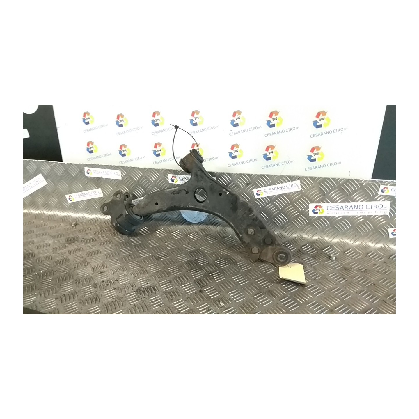 BRACCIO OSCILLANTE SOSP. ANT. SX. 125 FORD KUGA (CBV) (04/08-09/13) G6DG 1723324