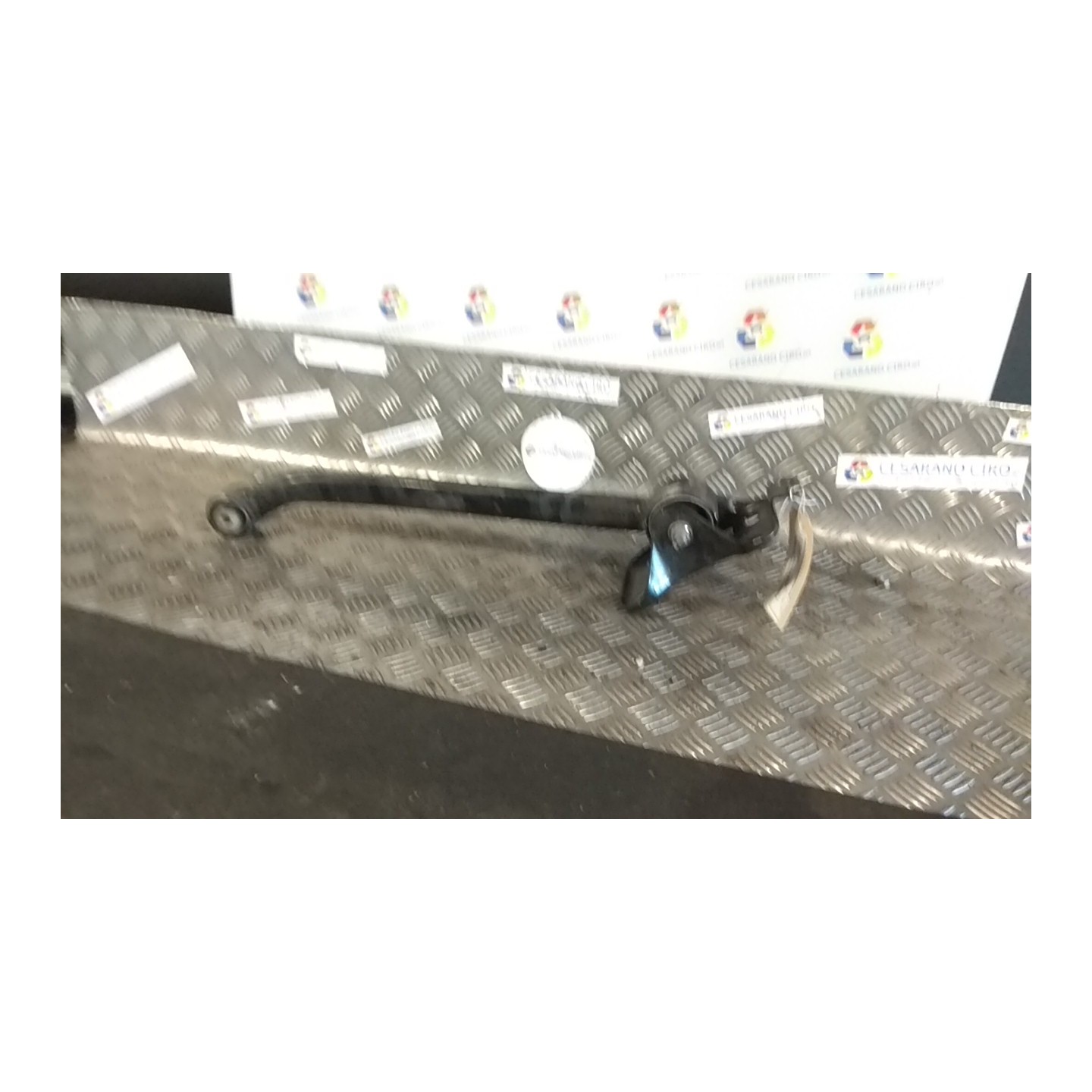 ASTA ACCOPPIAMENTO MONTANTE SOSP.POST. DX. 134 JEEP RENEGADE (RE) (07/18-) 55282151 51959809