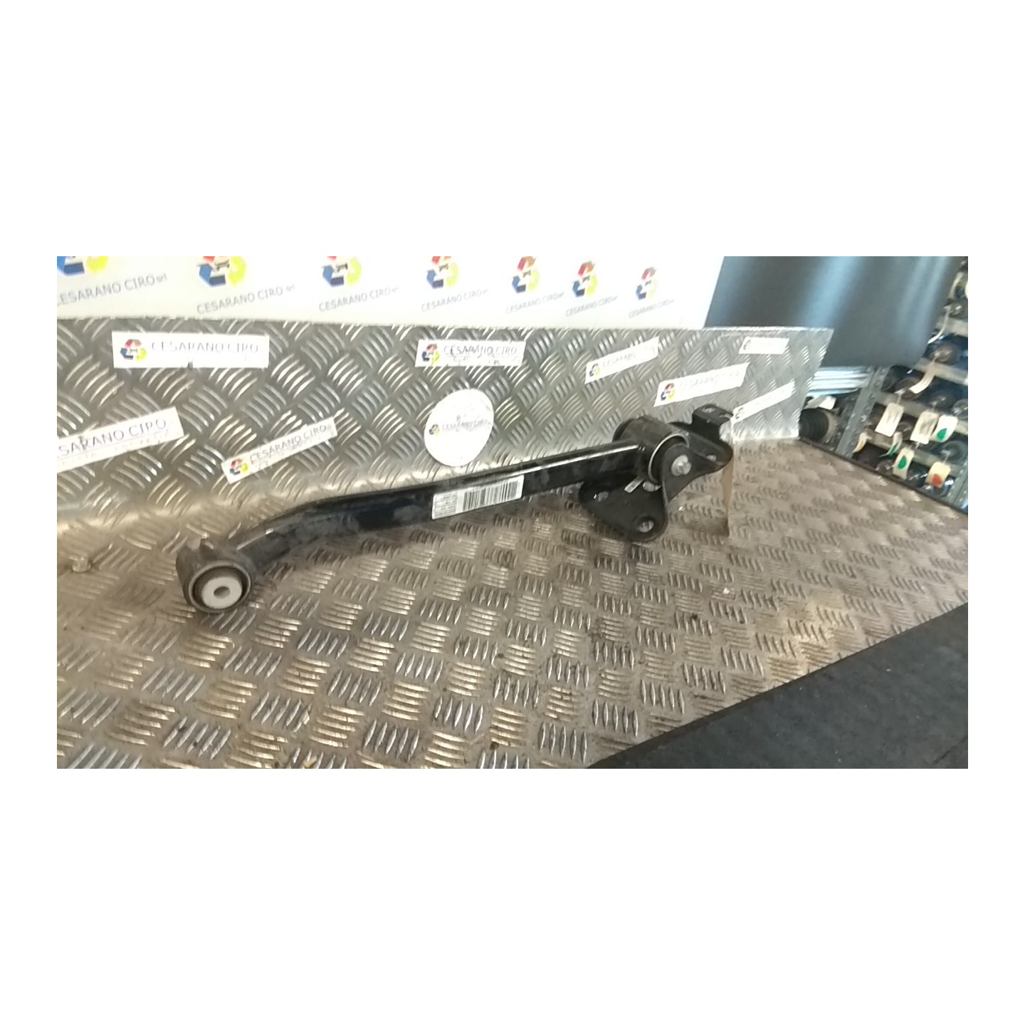 ASTA ACCOPPIAMENTO MONTANTE SOSP.POST. SX. 135 JEEP RENEGADE (RE) (07/18-) 55282151 51939960