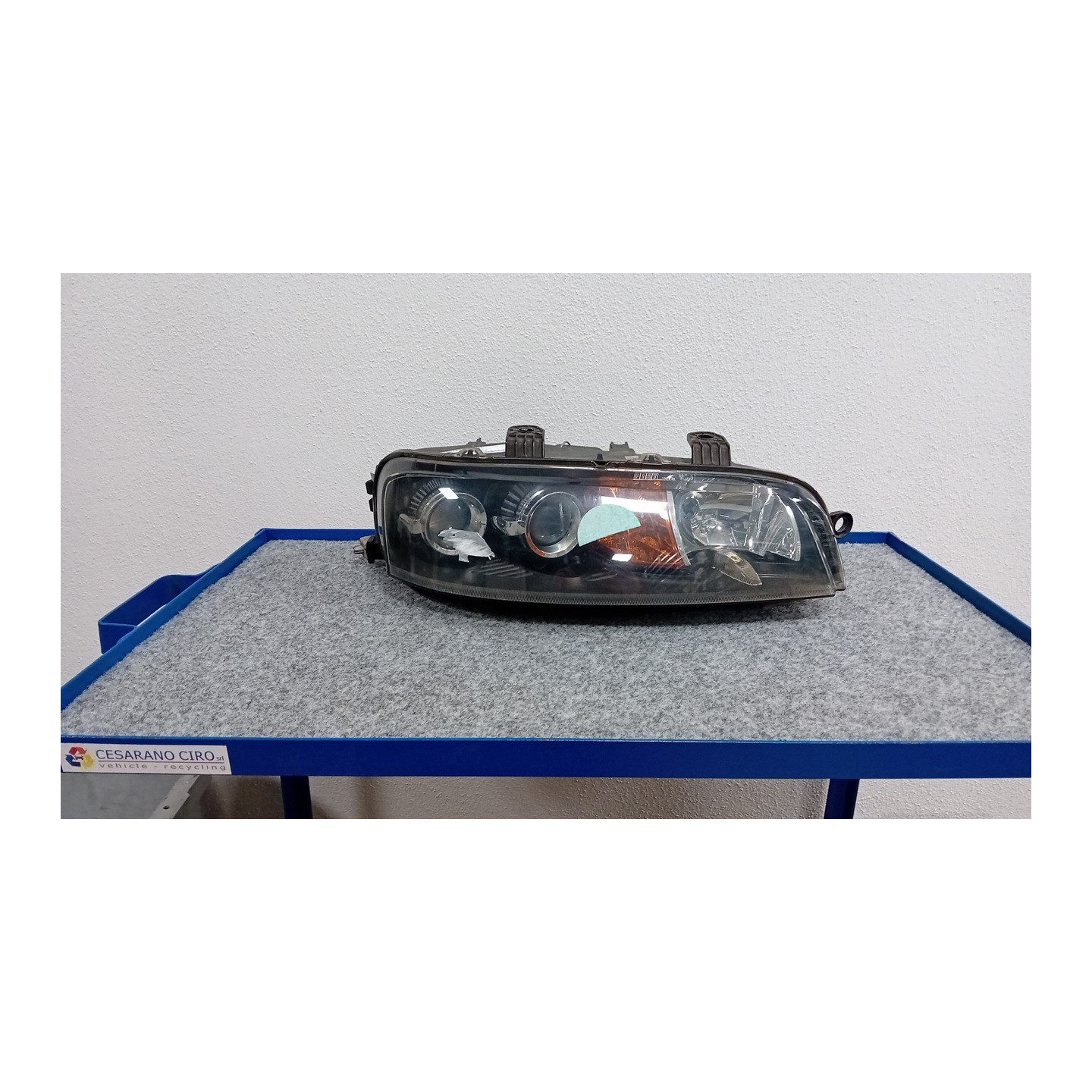 PROIETTORE C/FENDINEBBIA DX. 028 FIAT PUNTO (1N/1P) (07/99-12/05) 188A4000 51712393