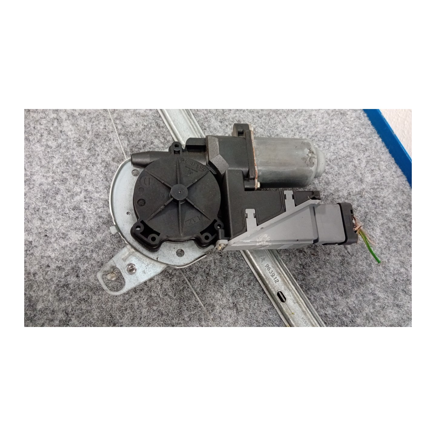 ALZACRISTALLO ELETTR. PORTA ANT. SEQ DX. 057 CITROEN C3 2A SERIE (09/05-11/10)  9222AP