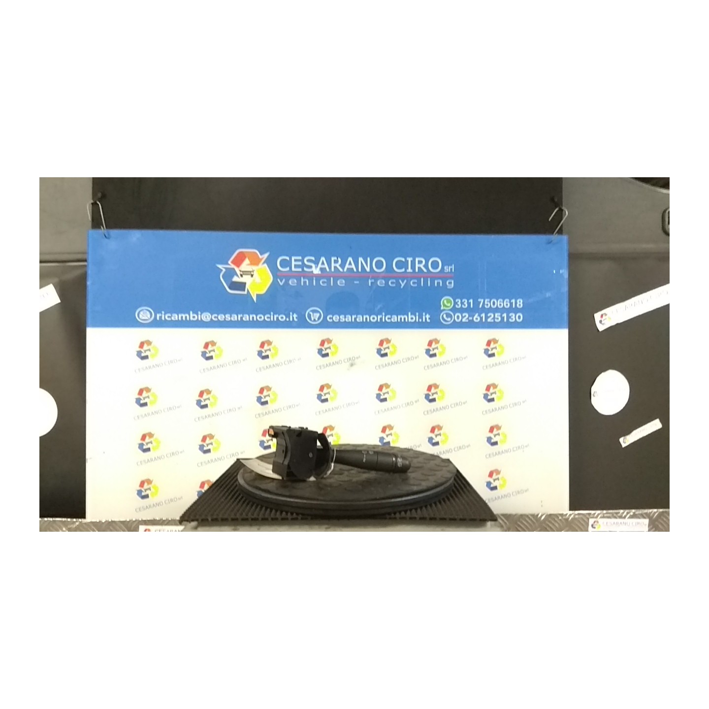 BLOCCO COMANDI TERGICRISTALLI P/STABILIM.PROD. A 091 DACIA SANDERO (07/08-04/13) K9KK7 6001551357