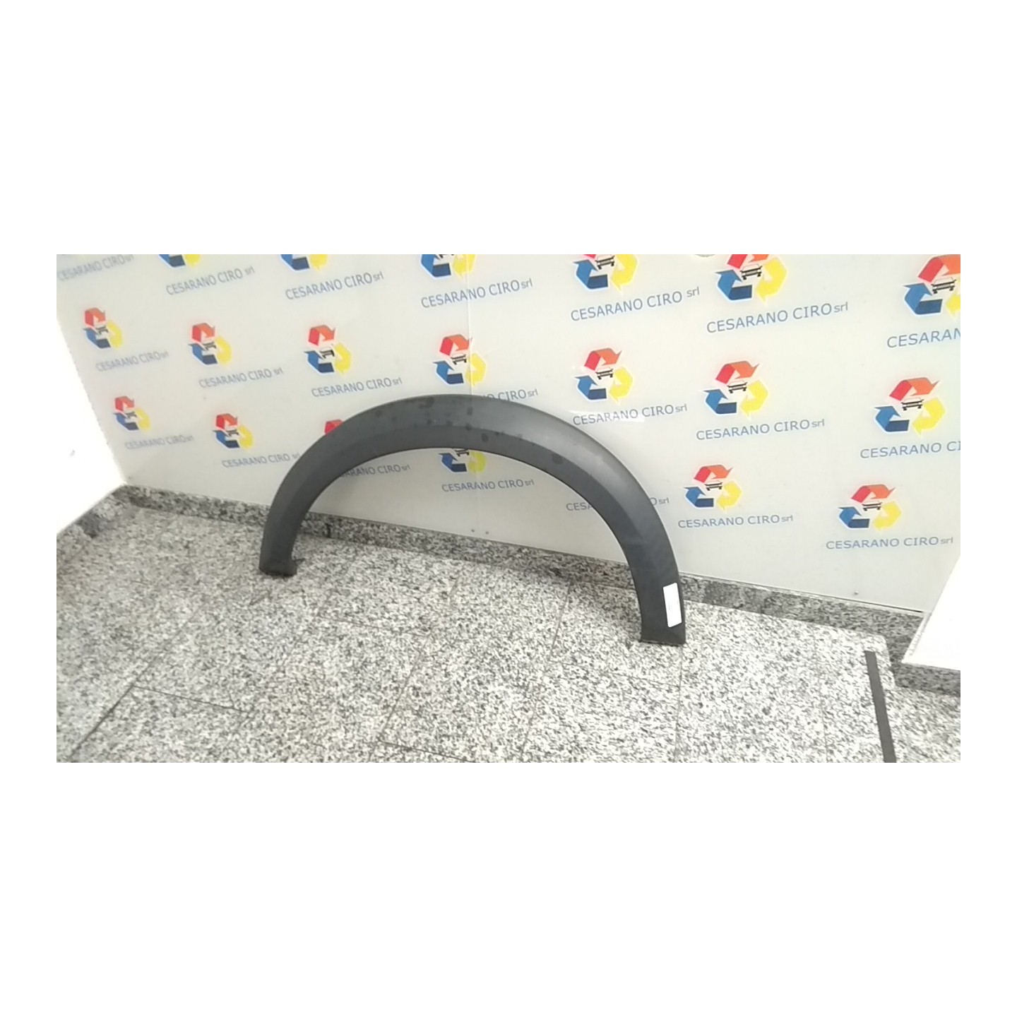 MODANATURA ARCO PASSARUOTA ANT. P/ANT. DX. 010 LAND ROVER DISCOVERY 3A SERIE (08/04-12/0 276DT LR010627