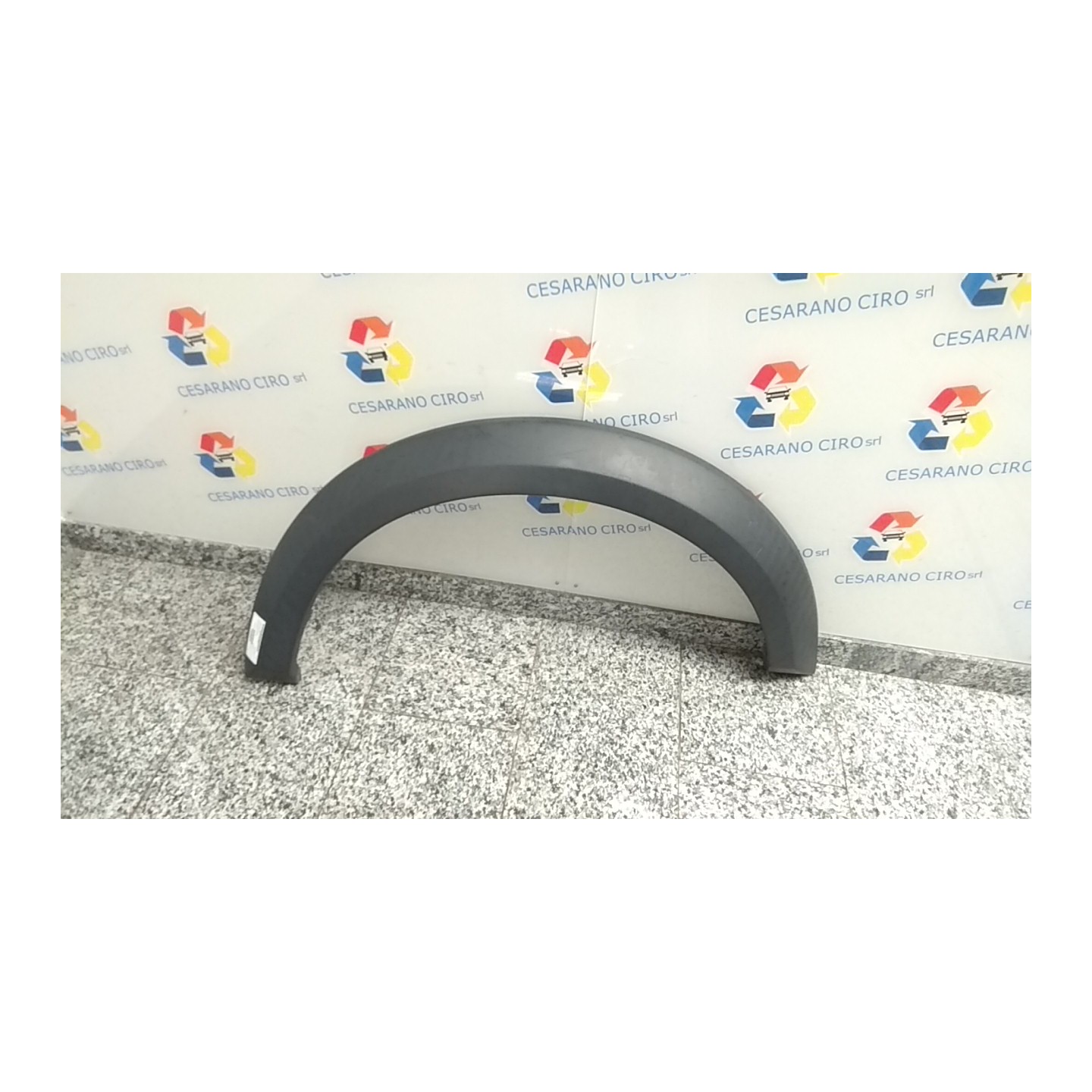 MODANATURA ARCO PASSARUOTA ANT. P/ANT. SX. 011 LAND ROVER DISCOVERY 3A SERIE (08/04-12/0 276DT LR010627