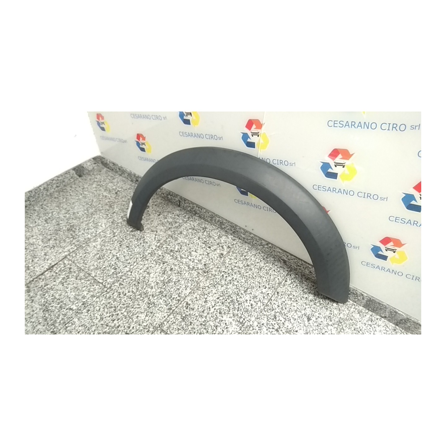 MODANATURA ARCO PASSARUOTA ANT. P/ANT. SX. 011 LAND ROVER DISCOVERY 3A SERIE (08/04-12/0 276DT LR010627