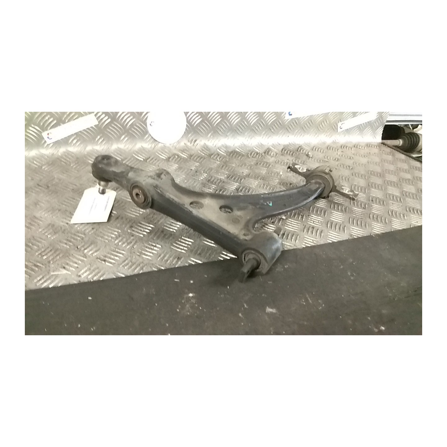 BRACCIO OSCILLANTE INF. SOSP. ANT. DX. 026 ALFA ROMEO 166 (W9) (06/98-05/04) AR34103 60695896