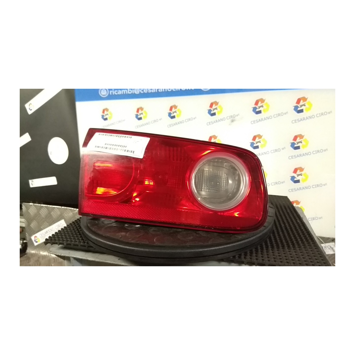 FANALE POST. PARTE INT. SX. 082 RENAULT LAGUNA 2A SERIE (03/05-09/07) F9QD6 8200262110