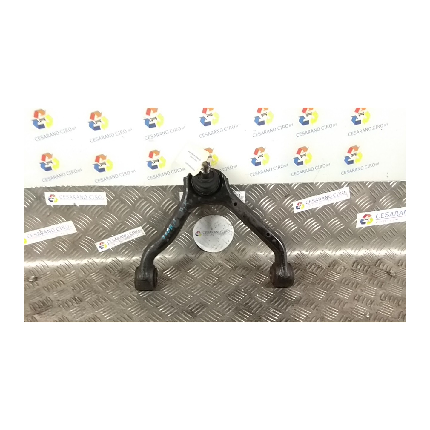 BRACCIO OSCILLANTE SUP. SOSP. ANT. DX. 146 SSANGYONG REXTON/REXTON II (12/03-) 665935 4440209001