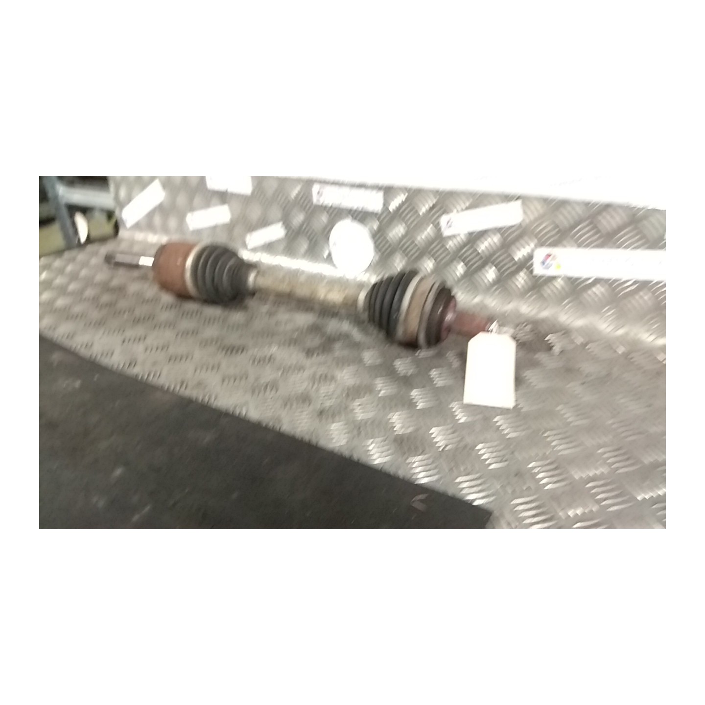 SEMIALBERO POST. COMPL. P/DIFFERENZIALE AUTOBLOCCANTE SX. 153 LAND ROVER DISCOVERY 3A SERIE (08/04-12/0 276DT LR072063