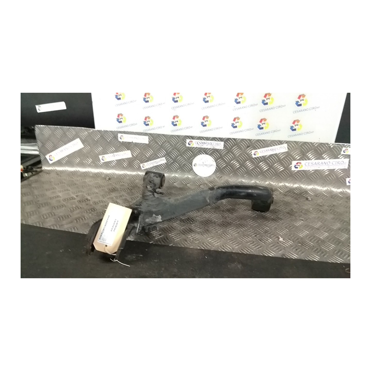 BRACCIO OSCILLANTE SUP. SOSP. POST. SX. 164 LAND ROVER DISCOVERY 3A SERIE (08/04-12/0 276DT LR051623