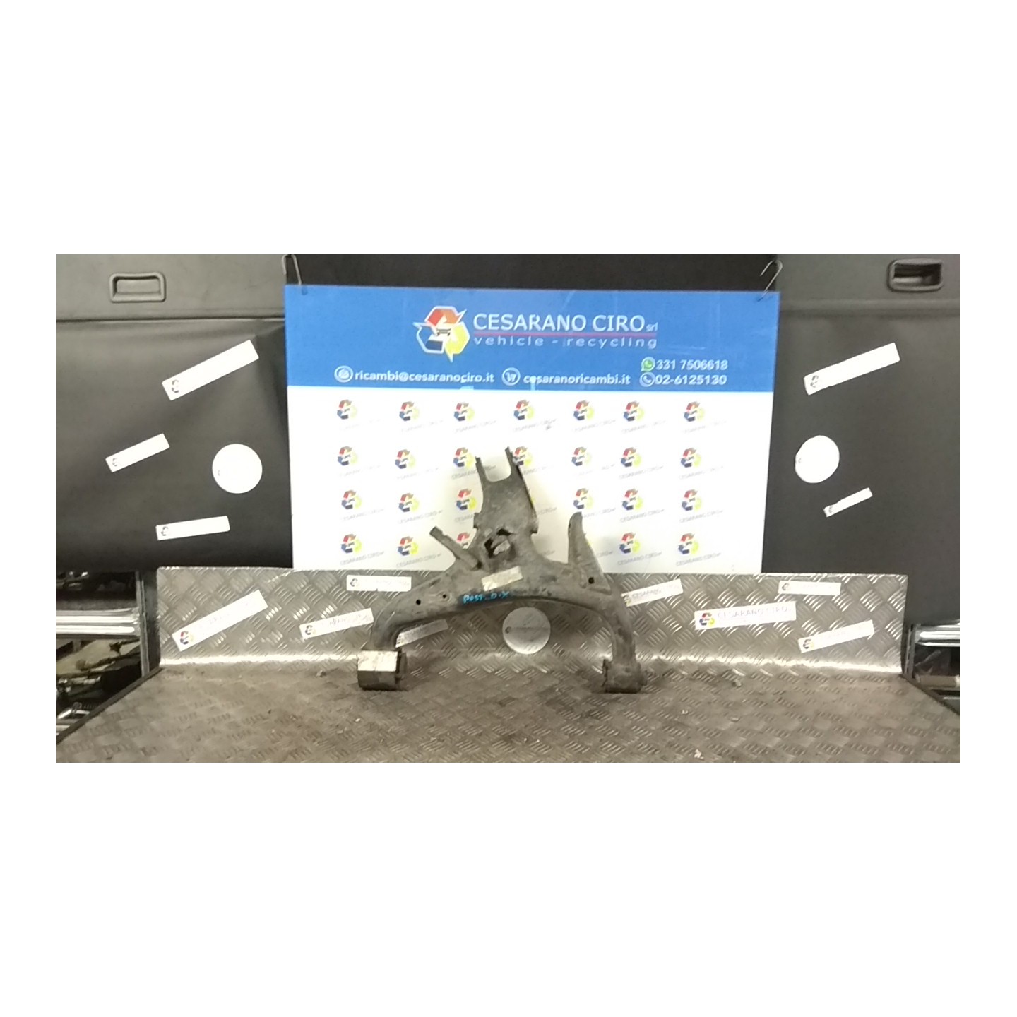 BRACCIO OSCILLANTE INF. SOSP. POST. DX. 165 LAND ROVER DISCOVERY 3A SERIE (08/04-12/0 276DT RGG500480