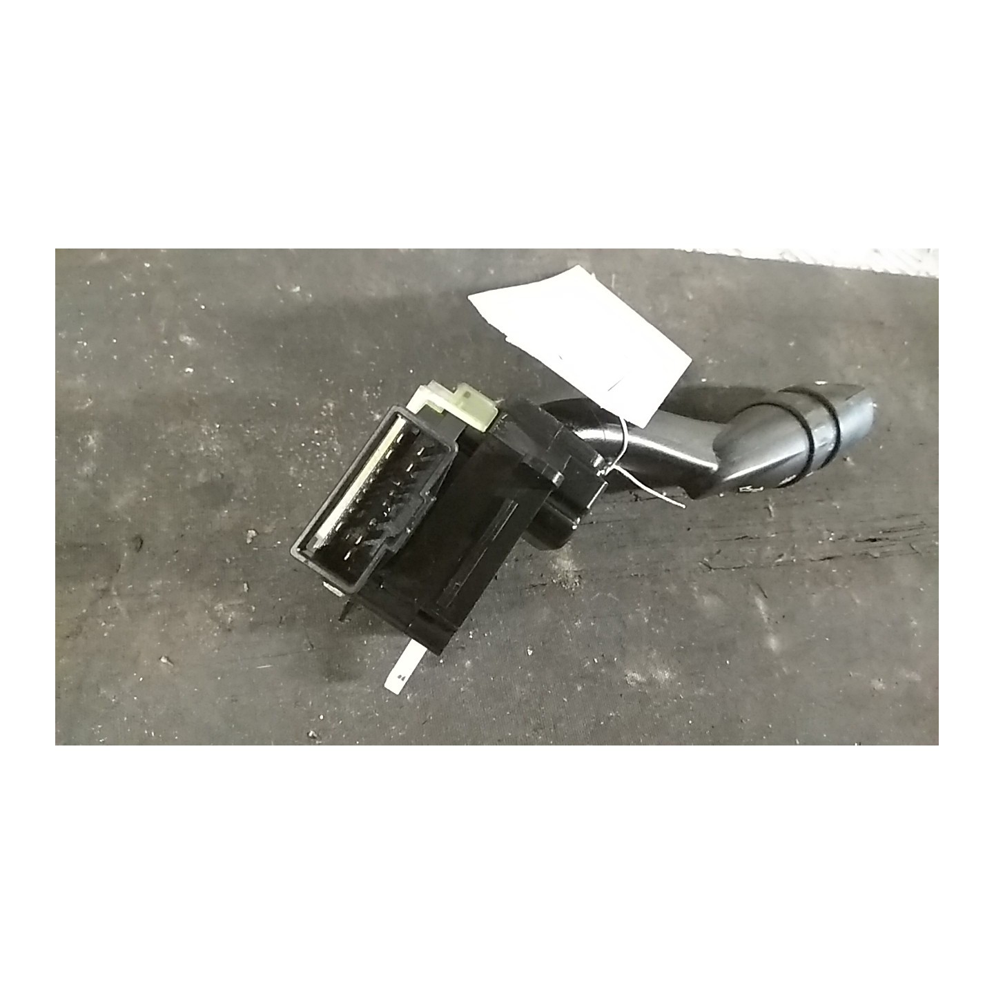 BLOCCO COMANDO VOLANTE LUCI 008 SSANGYONG REXTON/REXTON II (12/03-) 665935 NB6187100007001