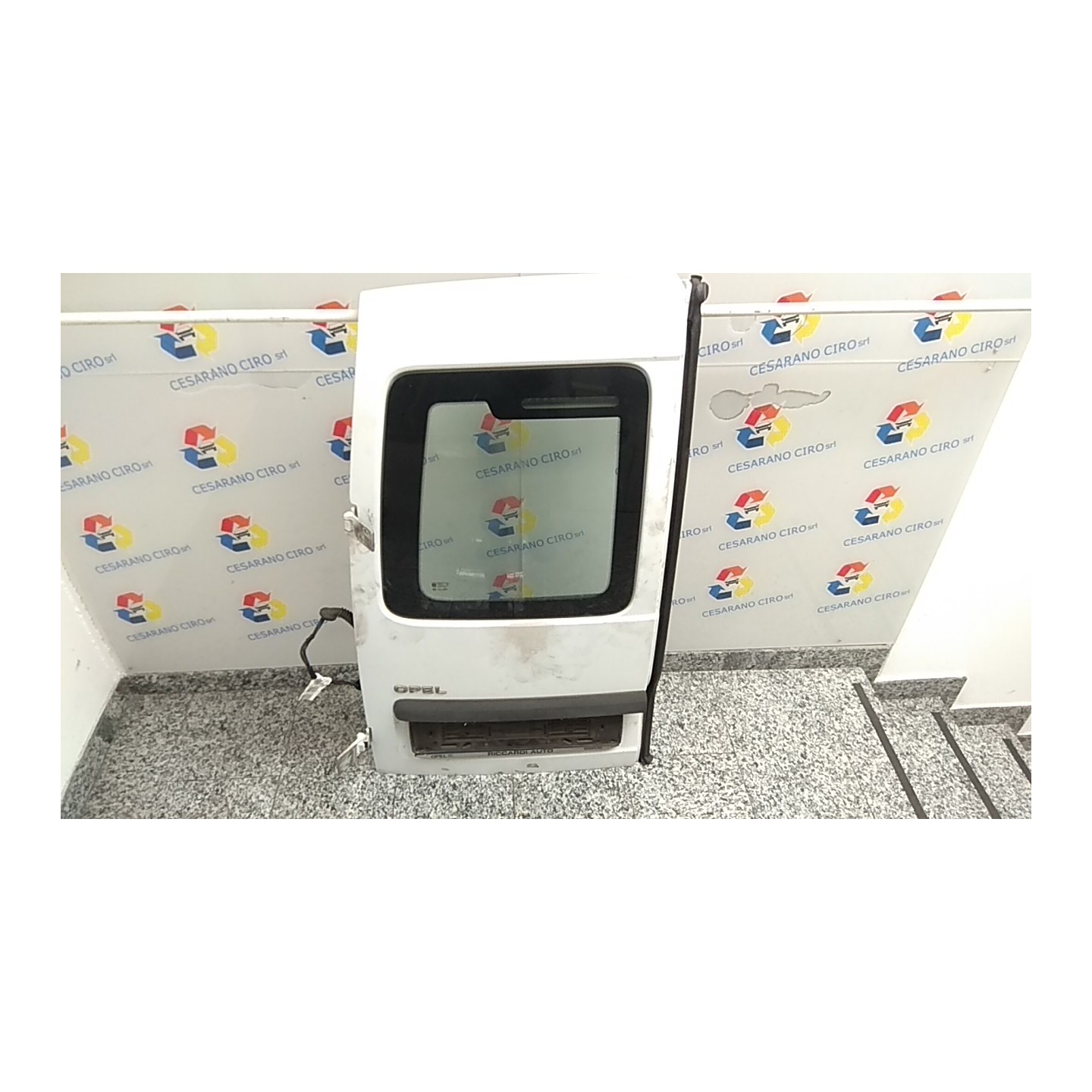 PORTA CARICO POST. A BATTENTE S/FORI TERGICRIST.POST. SX. 070 OPEL COMBO (X01) (11/01-01/12) Z13DTJ 93180782