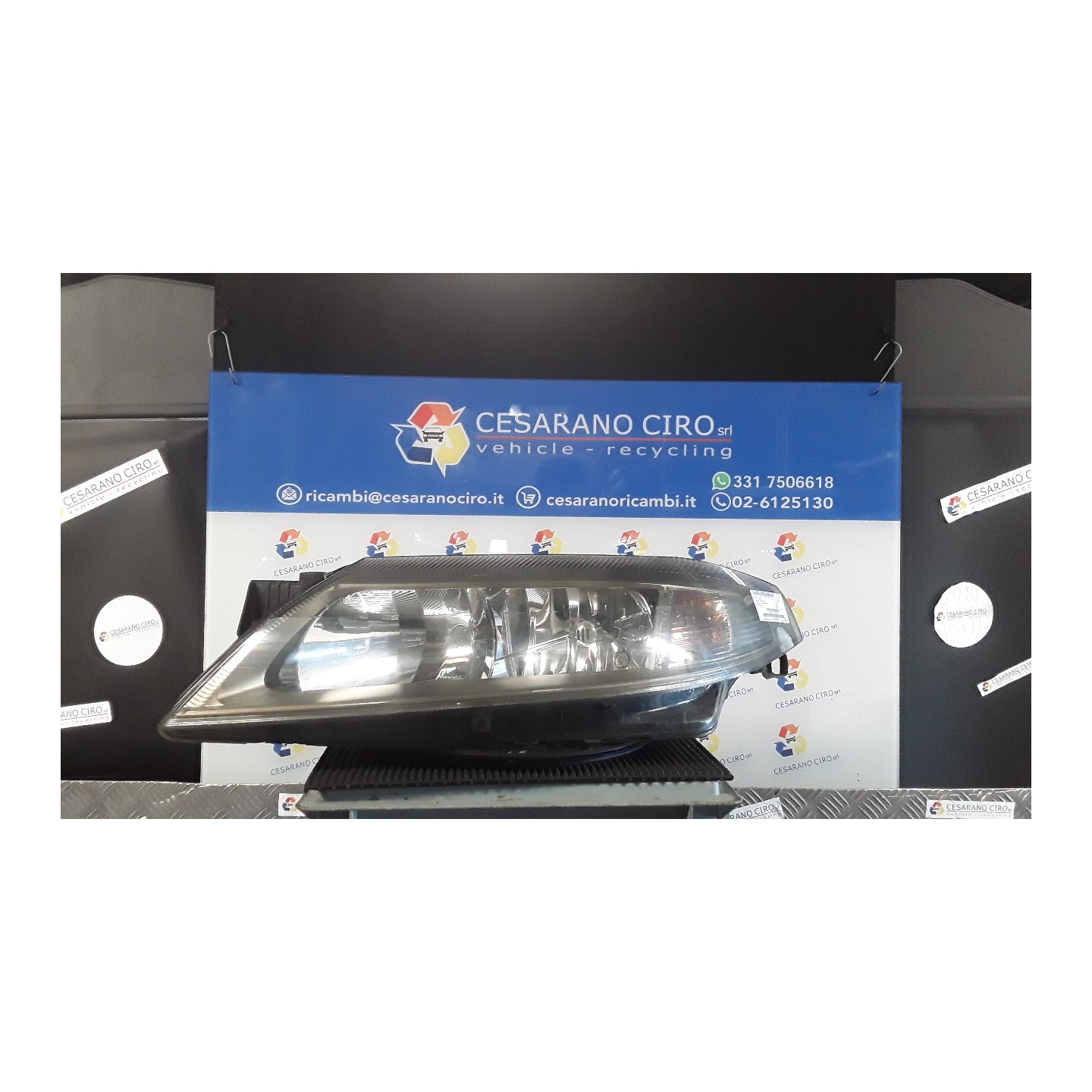 PROIETTORE SX. 088 RENAULT LAGUNA 2A SERIE (03/01-09/07) F4PC7 7701048927