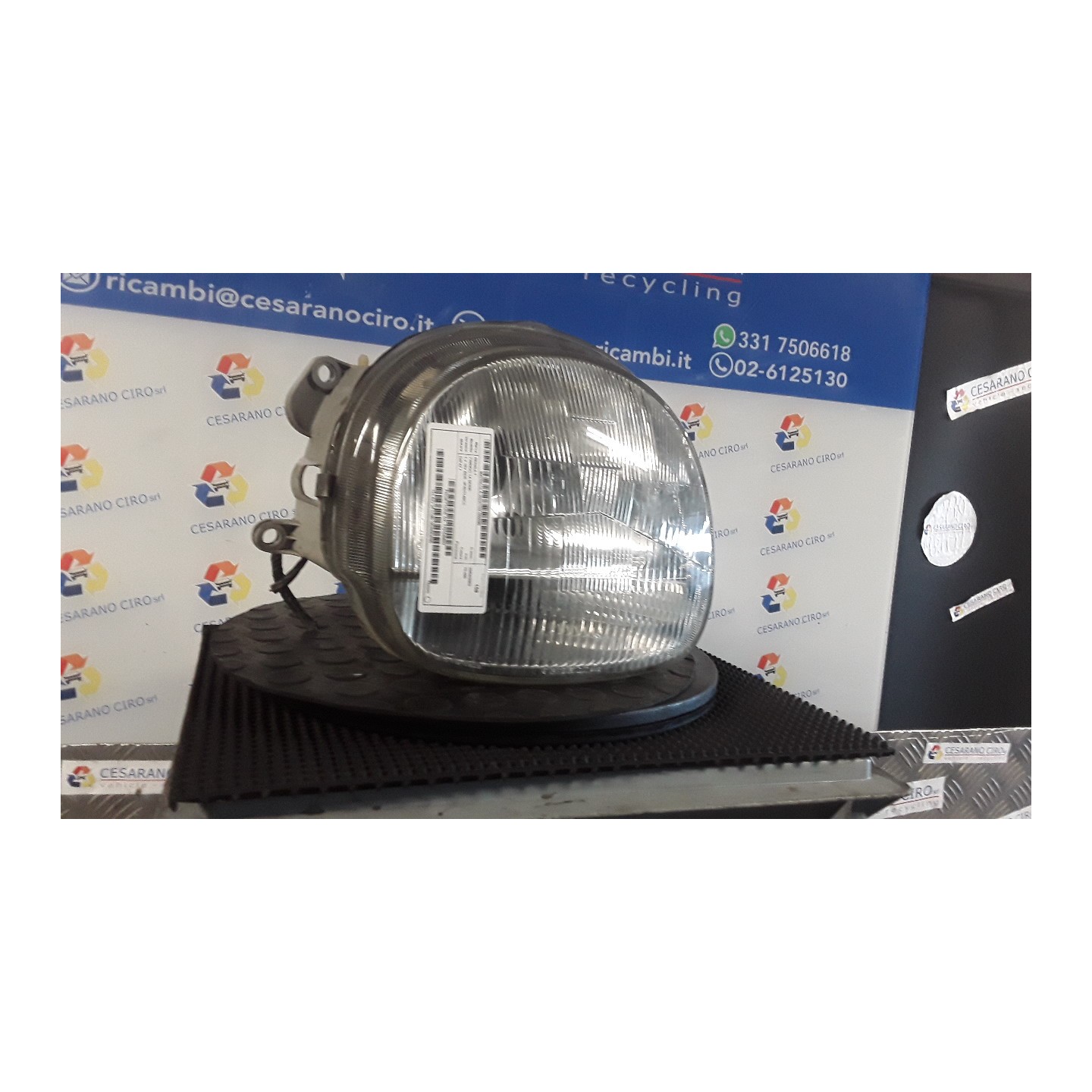 PROIETTORE DX. 090 RENAULT TWINGO 1A SERIE (08/98-09/07) D4FA7 7701049687