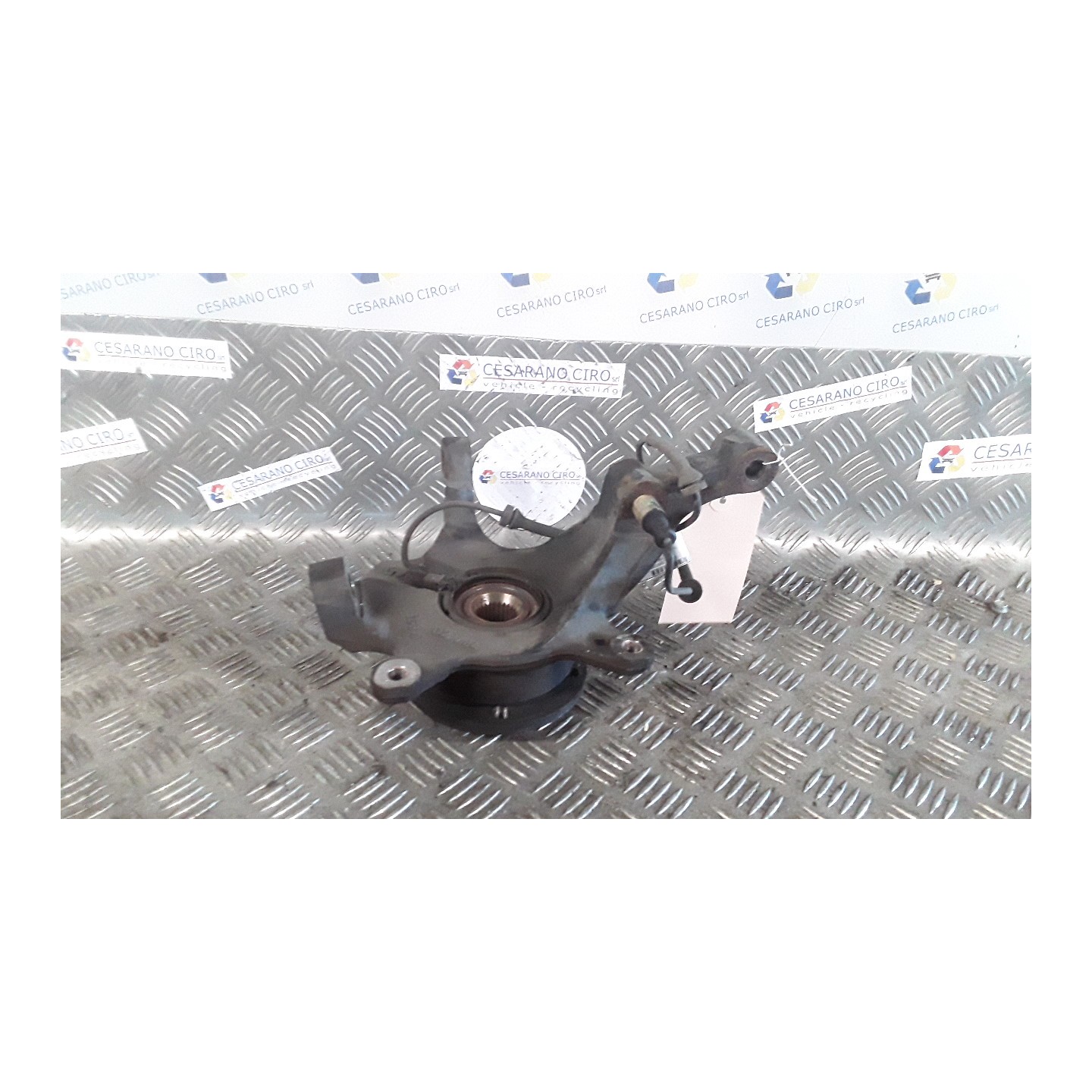 MONTANTE SOSP. ANT. SX. 047 RENAULT LAGUNA 2A SERIE (03/01-09/07) F4PC7 8200320888