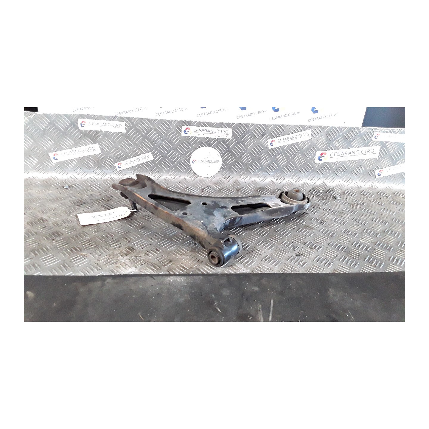 BRACCIO OSCILLANTE SOSP. ANT. SX. 067 SUZUKI GRAND VITARA (09/05-12/12) F9Q 4520278K00000