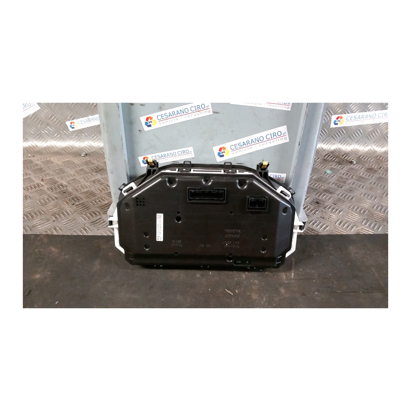 QUADRO STRUMENTI COMPL. 120 TOYOTA YARIS (03/17-02/21) 1KR 83800F5291