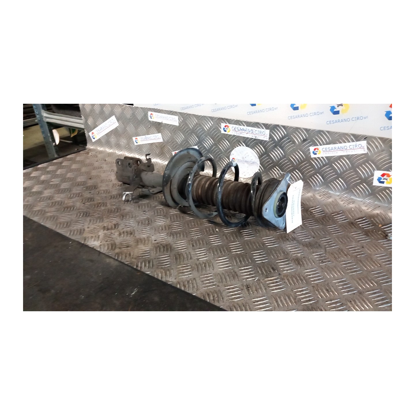 AMMORTIZZATORE ANT. P/TELAIO BASE SX. 055 RENAULT CLIO 4A SERIE (07/12-12/16) K9KC6 543020808R