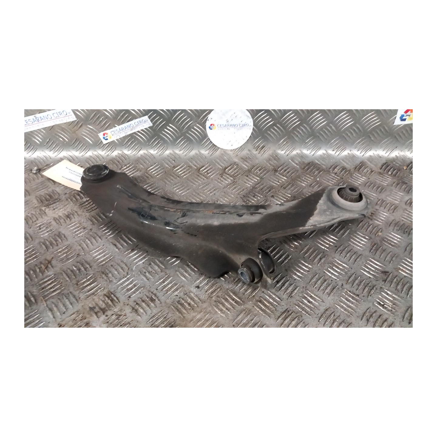 BRACCIO OSCILLANTE SOSP. ANT. DX. 060 RENAULT CLIO 4A SERIE (07/12-12/16) K9KC6 545049968R
