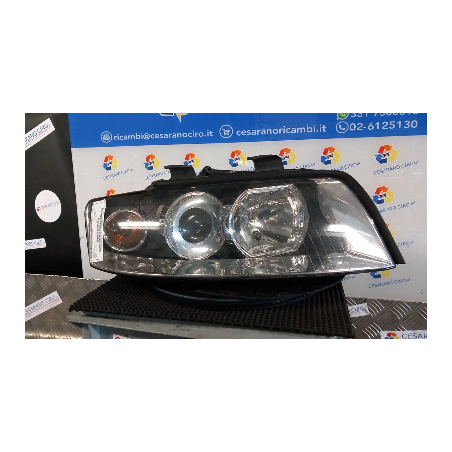 PROIETTORE XENON DX. 049 AUDI A4 (8E) (11/00-11/04) AVF 8E0941030Q