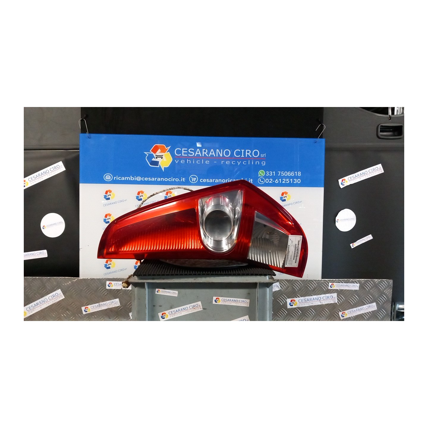 FANALE POST. DX. 098 SUZUKI SPLASH (02/08-10/15) K12B 3565051K00000