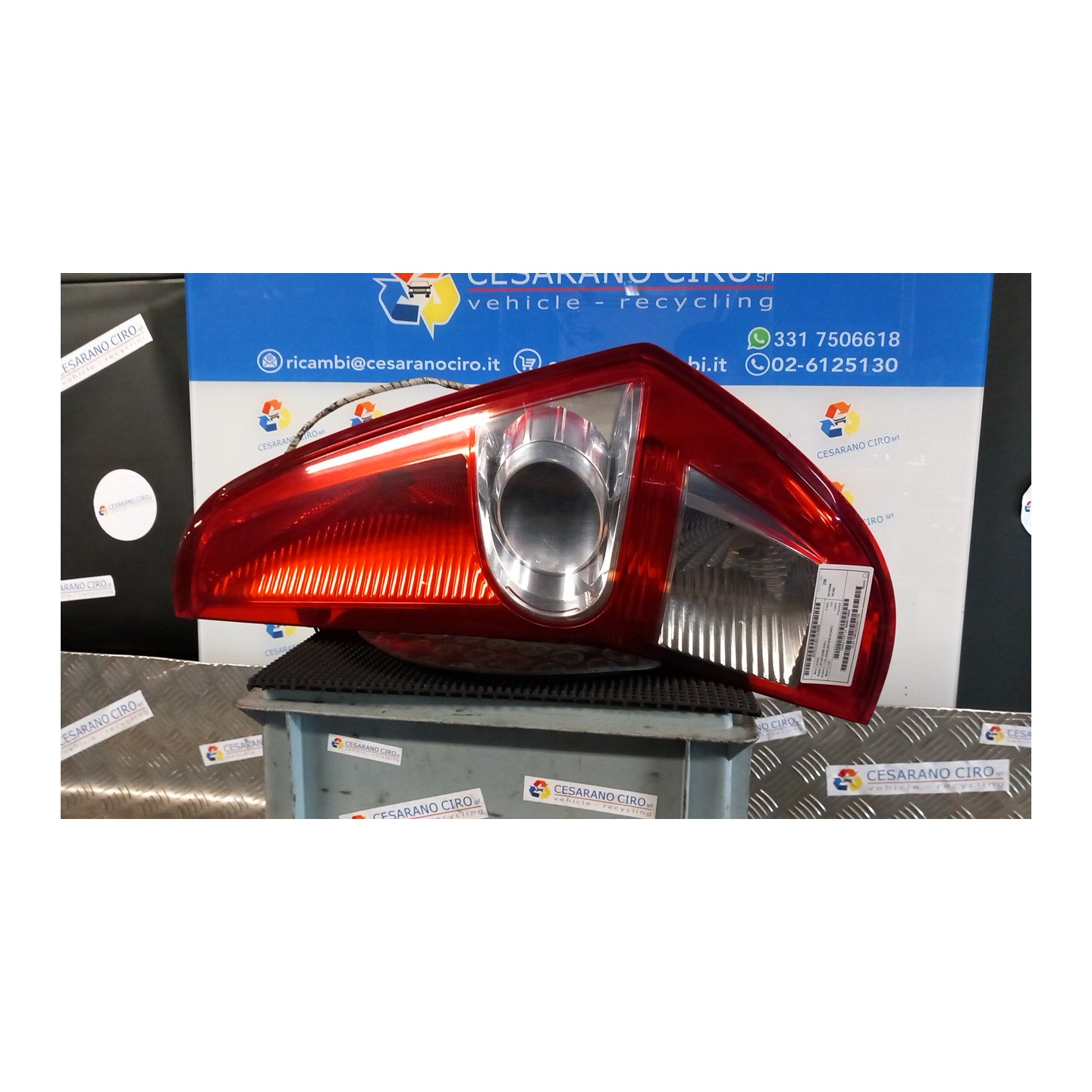 FANALE POST. DX. 098 SUZUKI SPLASH (02/08-10/15) K12B 3565051K00000
