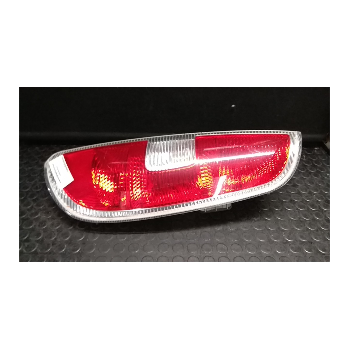 FANALE POST. DX. 002 SKODA ROOMSTER (5J) (07/06-12/10) BME 5J7945112