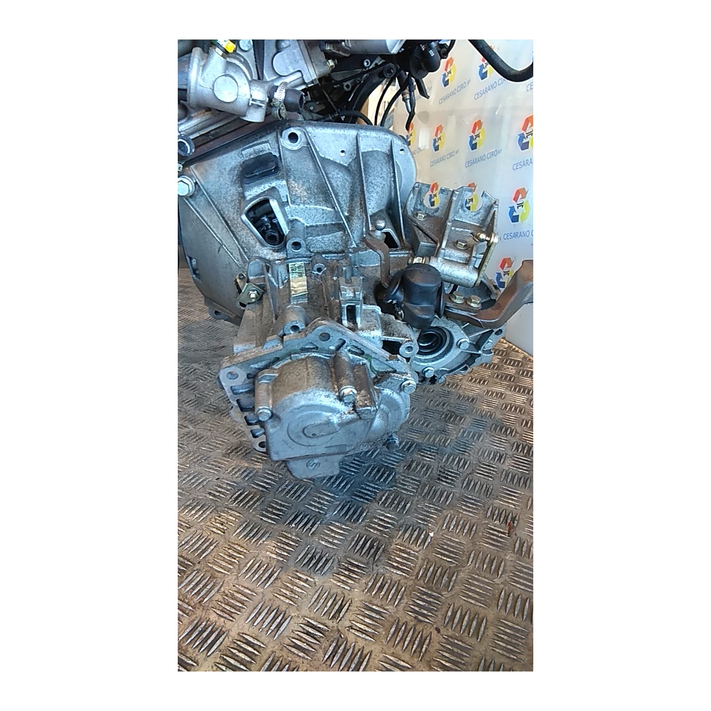 CAMBIO COMPL. 003 ALFA ROMEO 147 (W8) (08/00-01/06) AR37203 55201081