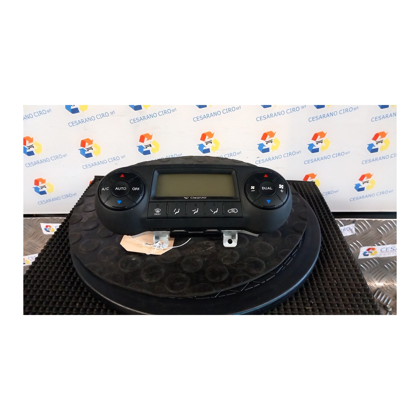 BLOCCO COMANDO CLIMATIZZAZIONE A/C MANUALE 019 HYUNDAI IX35 (02/10-) D4FD 972502Y000TAN